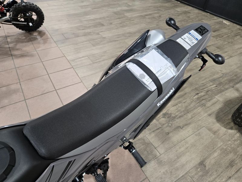 2025 Kawasaki KLX 230 SM ABS BATTLE GRAY Image 13
