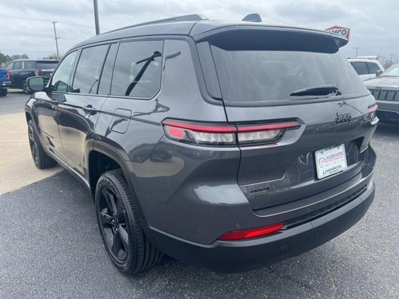 2025 Jeep Grand Cherokee L Altitude X 4x4Image 5