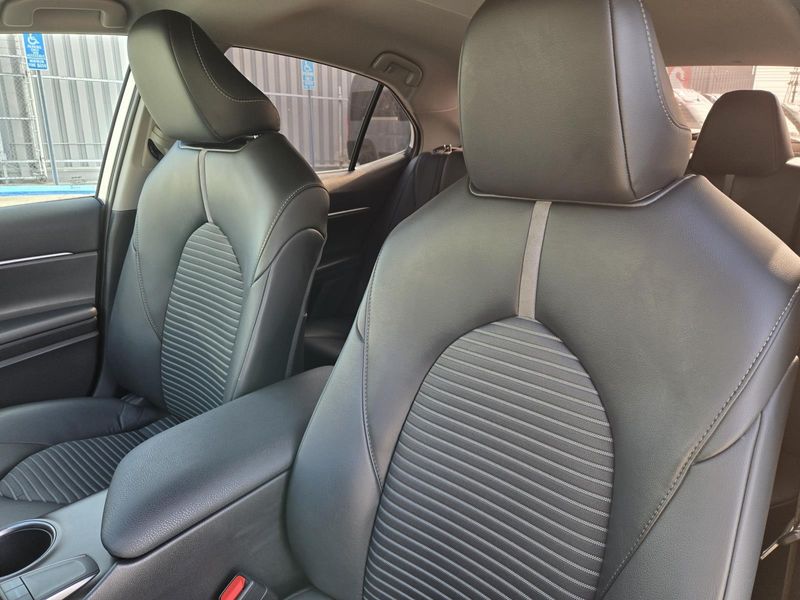 Used 2024 Toyota Camry SE Auto (Natl)