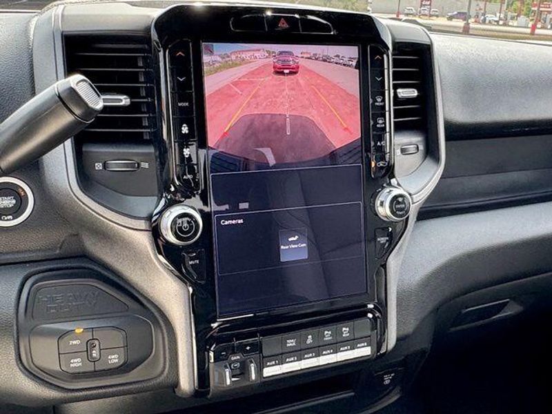 New 2027 RAM 3500 TradesmanImage 17