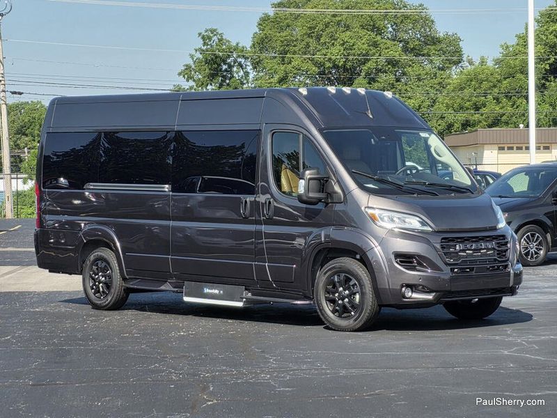 New 2026 RAM Promaster 3500 Slt+ Window Van High Roof 159' Wb Ext