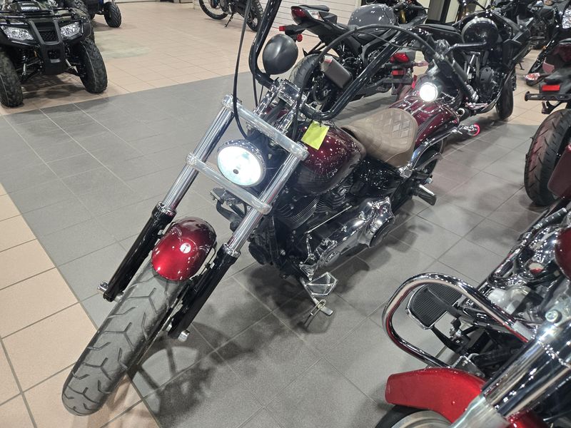 2015 HARLEY SOFTAIL BREAKOUTImage 4