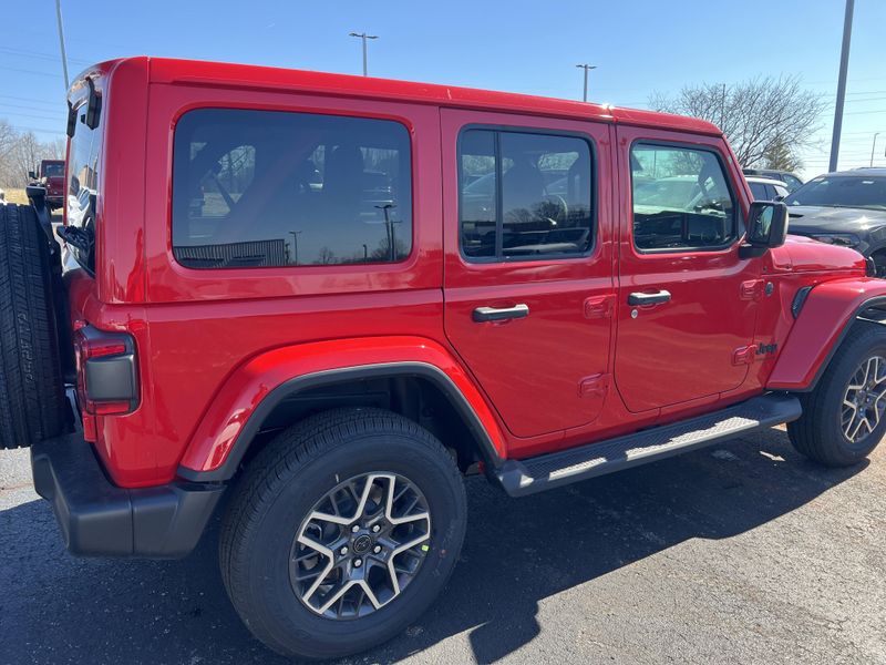 New 2026 Jeep Wrangler 4-door SaharaImage 6
