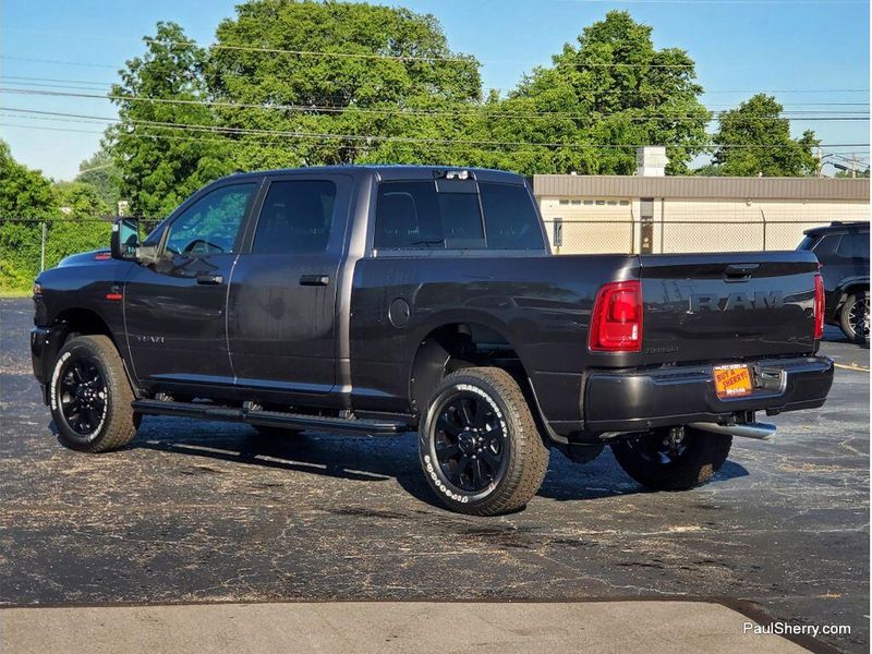 New 2026 RAM 2500 Big Horn Crew Cab 4x4 6'4' Box