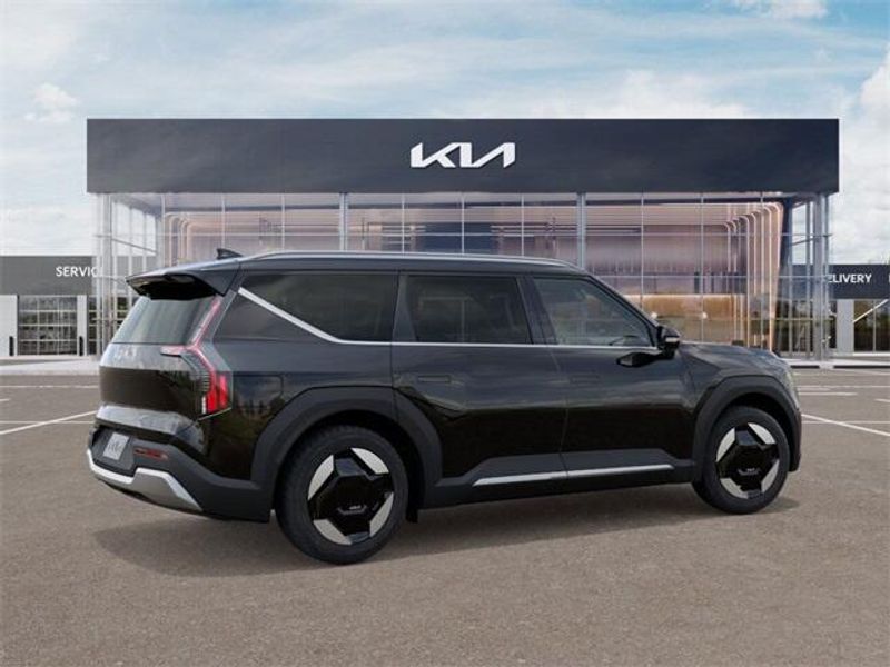 New 2026 Kia EV9 WindImage 6
