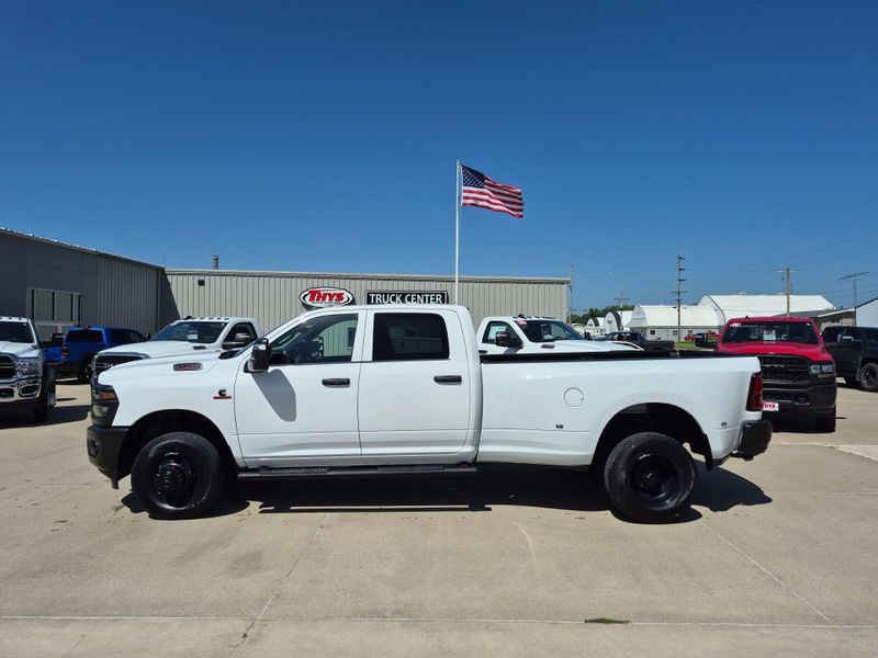 New 2025 RAM 3500 Tradesman Crew Cab 4x4 8