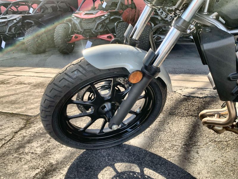 New 2026 Kawasaki ELIMINATOR ABS Image 11