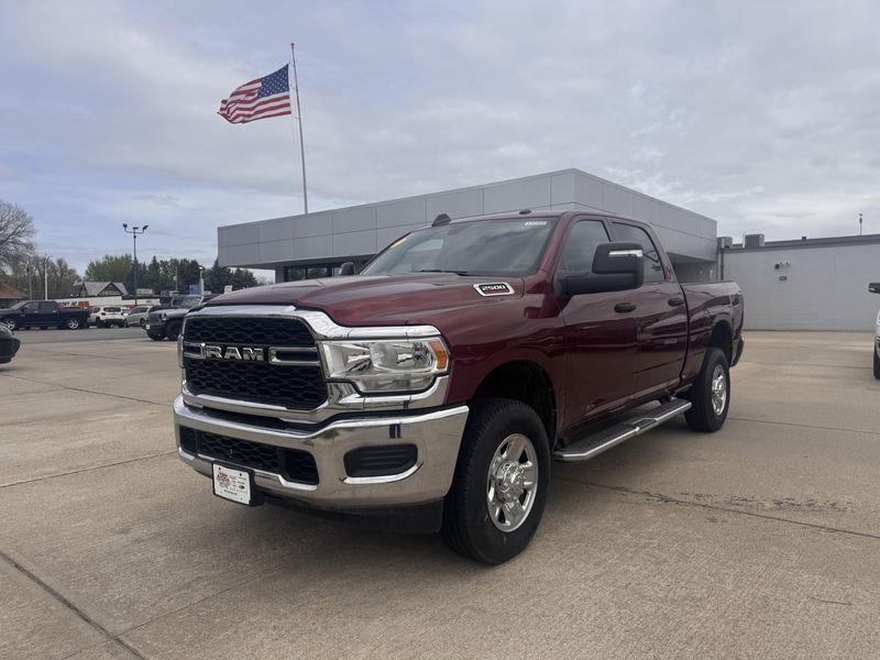 2024 RAM 2500 TradesmanImage 4