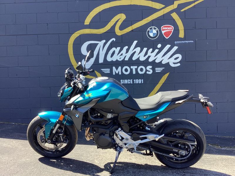 2025 BMW F 900 R 