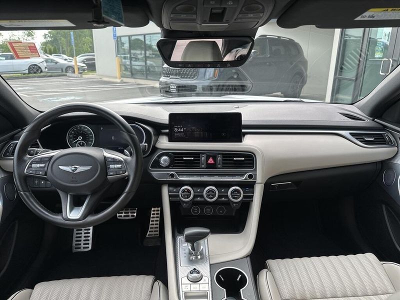 2022 Genesis G70 3.3TImage 24