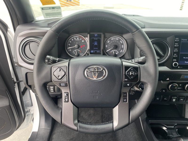 2023 Toyota Tacoma TRD Off-RoadImage 25
