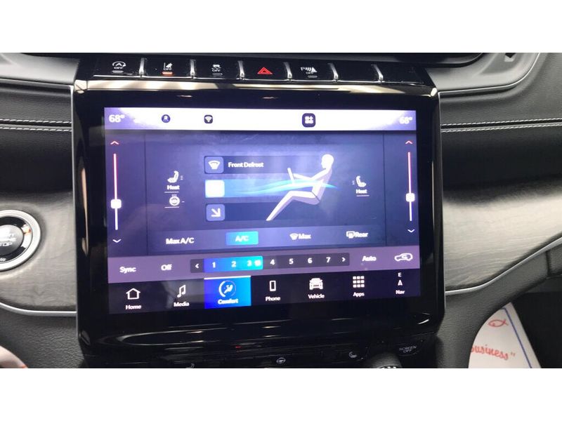 Used 2024 Jeep Grand Cherokee LimitedImage 11