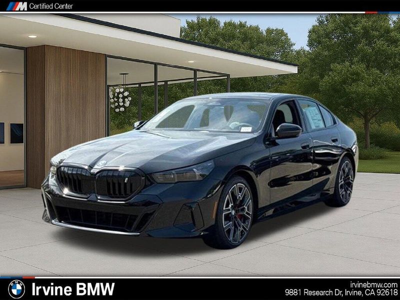 Used 2027 BMW i5 eDrive40Image 1