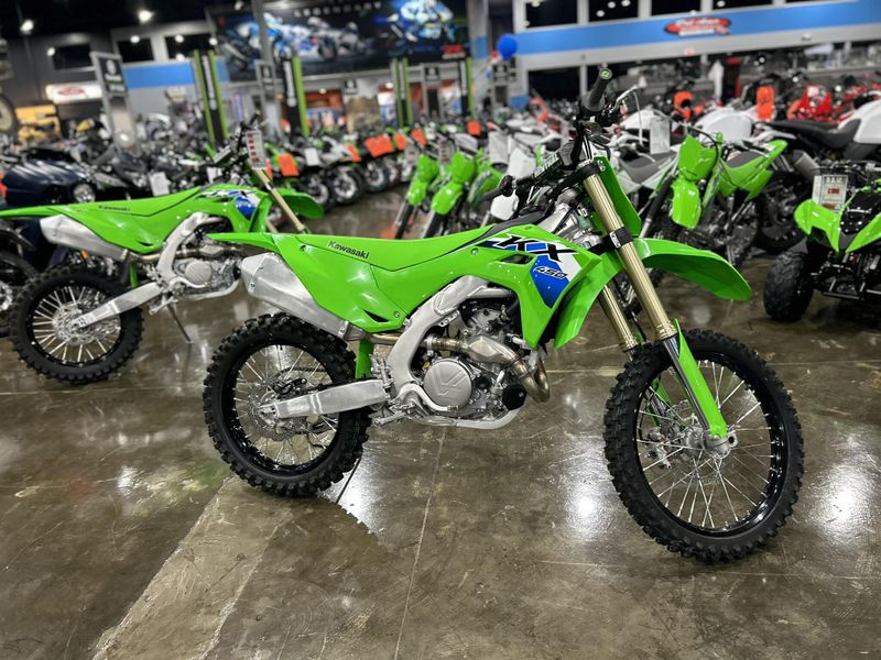 New 2026 Kawasaki KX 450 Image 2