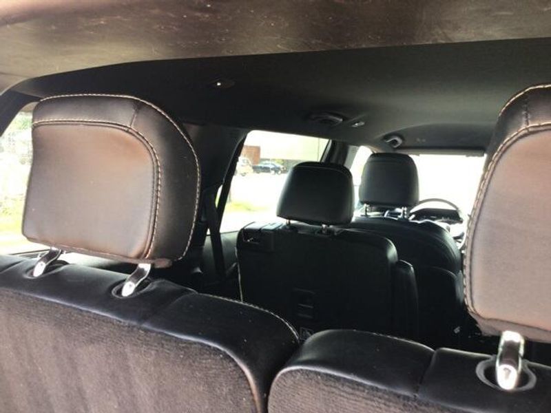Used 2023 Jeep Grand Cherokee L AltitudeImage 17