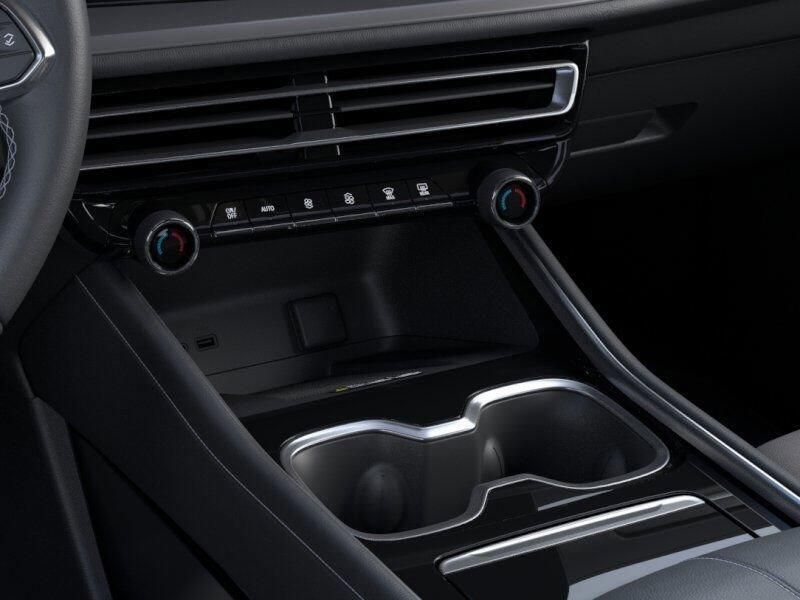 New 2025 Chevrolet Traverse FWD LTImage 23