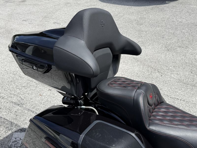 Used 2025 Harley-Davidson ROAD GLIDE CVO ROAD GLIDE 