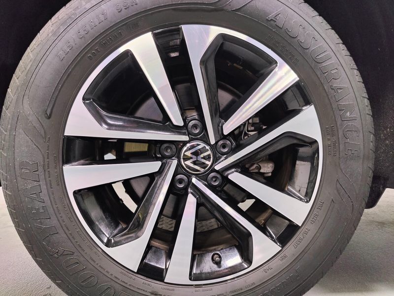 Used 2024 Volkswagen Tiguan S 4-Motion AWDImage 21