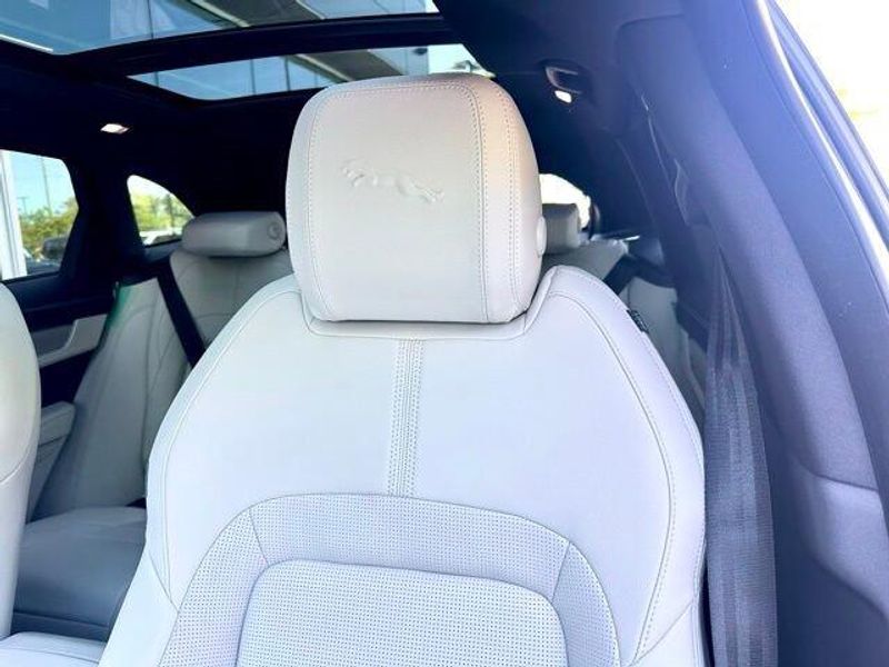 2026 Jaguar F-PACE R-Dynamic S