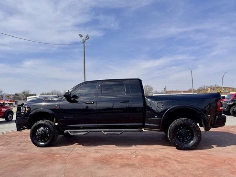 Used 2020 RAM 3500 LaramieImage 7