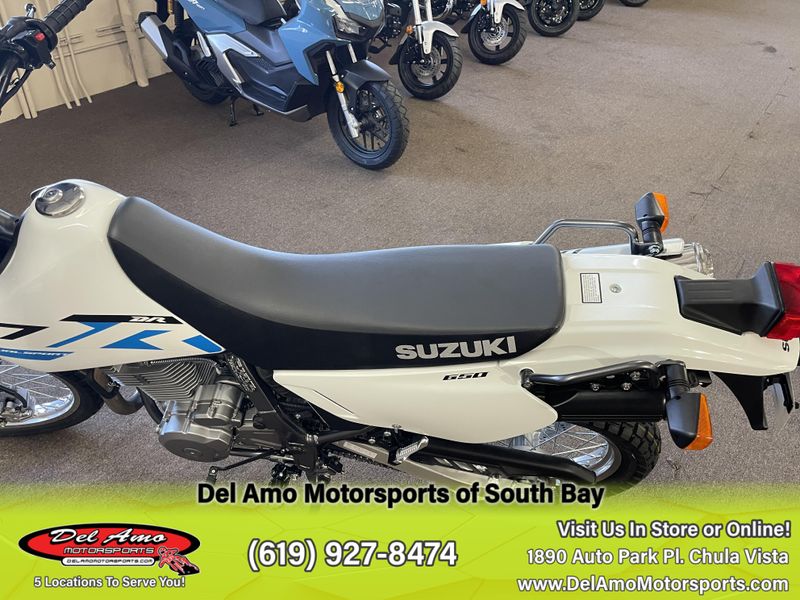 2025 Suzuki DR650SImage 7