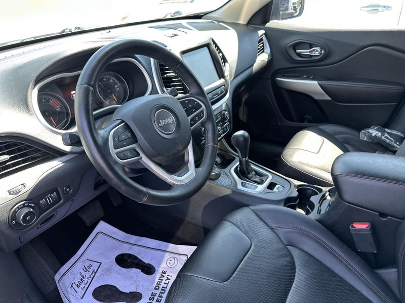 2018 Jeep Cherokee Trailhawk photo 20