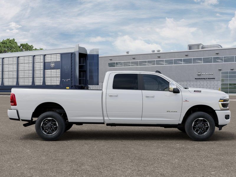 New 2027 RAM 3500 Laramie Crew Cab 4x4 8