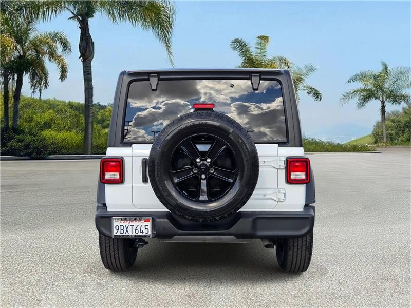 Used 2022 Jeep Wrangler Unlimited Sport Altitude 4x4