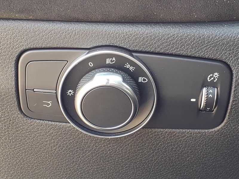 New 2025 Alfa Romeo Tonale IntensaImage 24