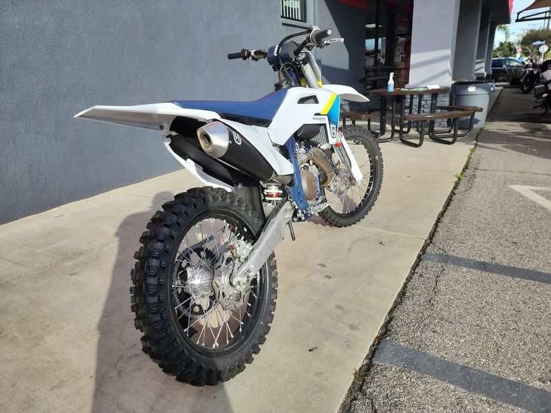 Used 2025 Husqvarna FC 450 Image 12