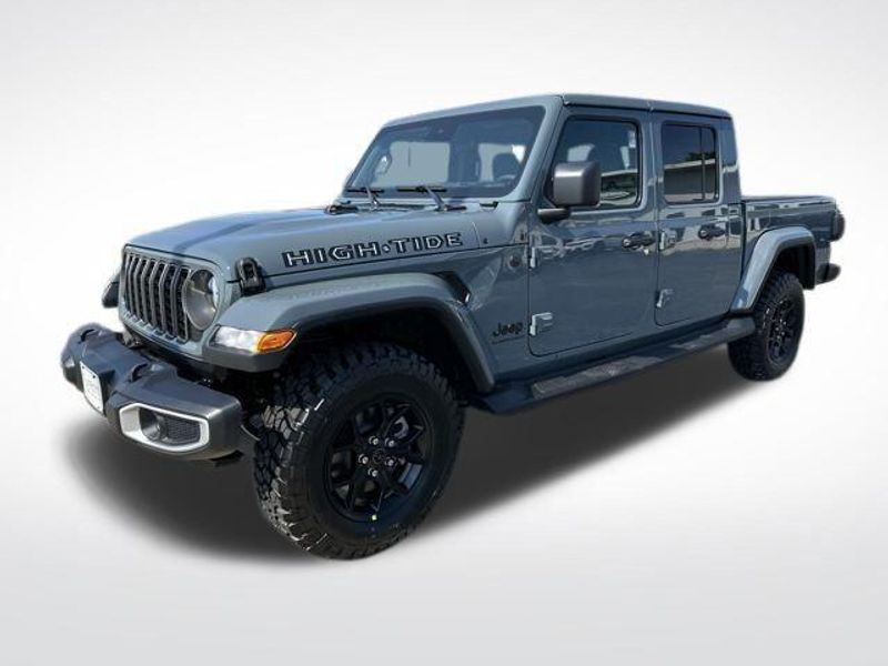 2025 Jeep Gladiator High Tide 4x4