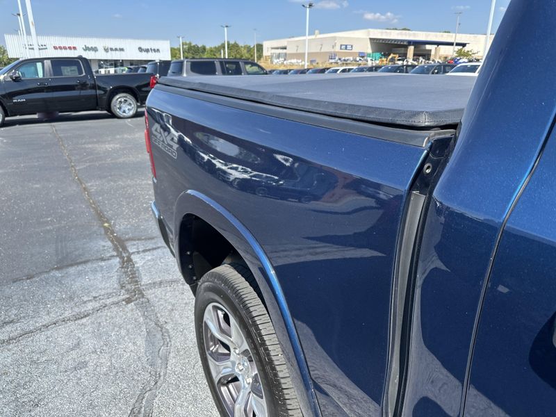 2022 Ram 1500 Laramie photo 5