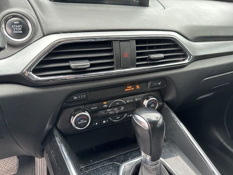 2018 Mazda CX-9 TouringImage 16