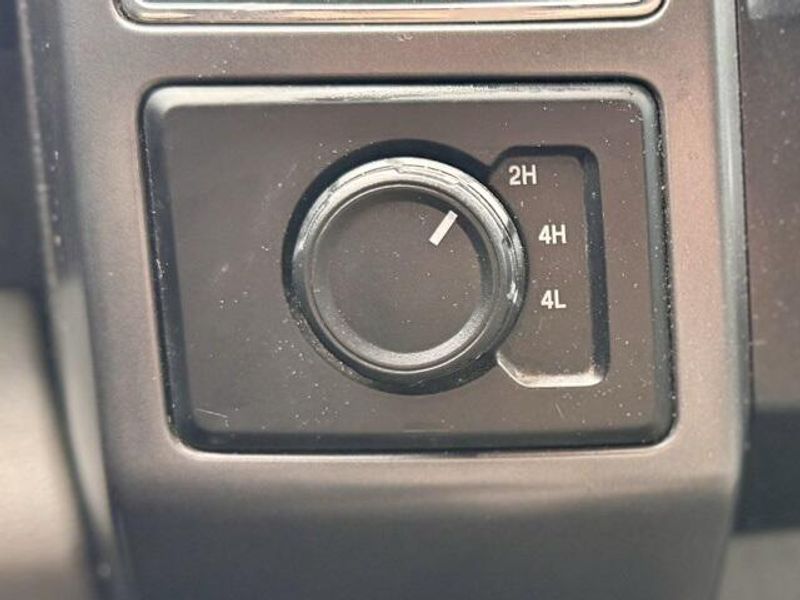 Used 2018 Ford F-150 XLTImage 14