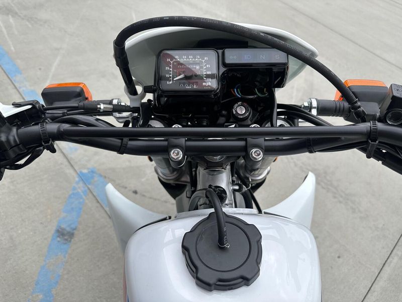 New 2025 Honda XR650L Image 14