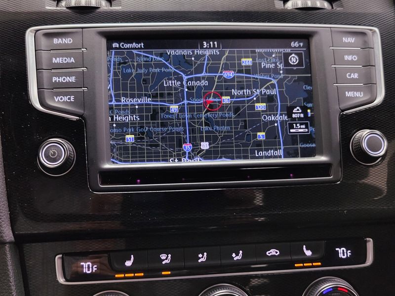 Used 2017 Volkswagen Golf GTI Autobahn w/Performance Pkg/DCC/SunroofImage 9