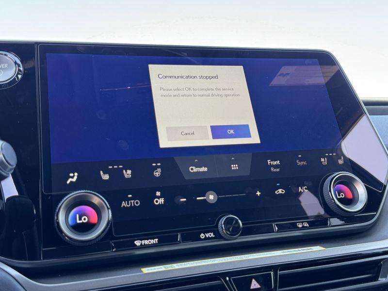 New 2026 Lexus TX 500h F SPORT Performance PremiumImage 26