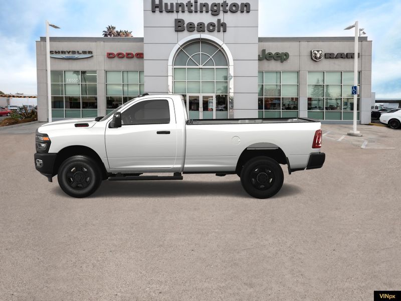 2025 RAM 3500 Tradesman Regular Cab 4x4 Long BoxImage 3