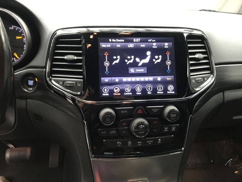 Used 2020 Jeep Grand Cherokee NorthImage 7