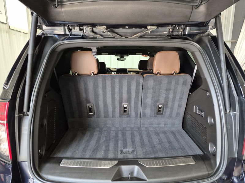 Used 2021 Chevrolet Tahoe High CountryImage 16