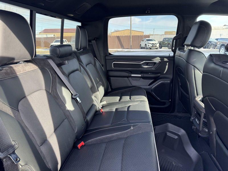 2025 RAM 1500 LaramieImage 12