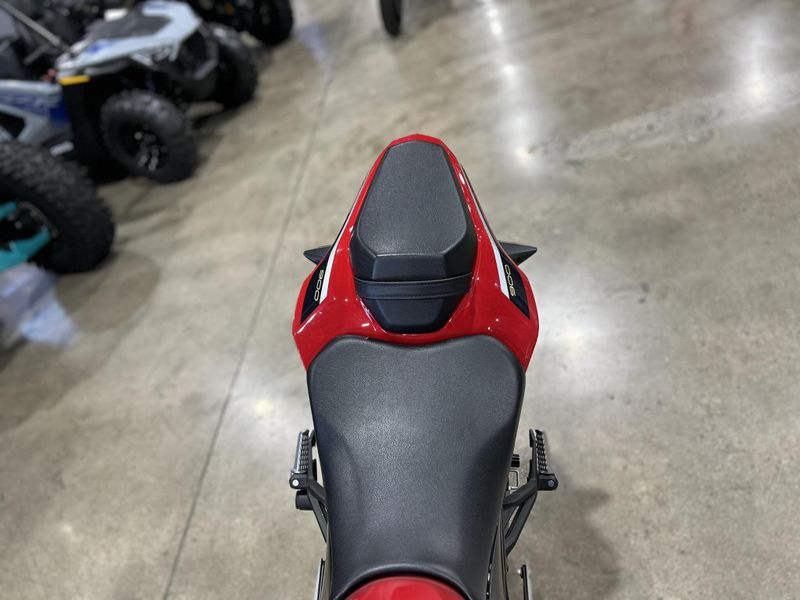 Used 2022 Kawasaki Z900 ABS Image 16