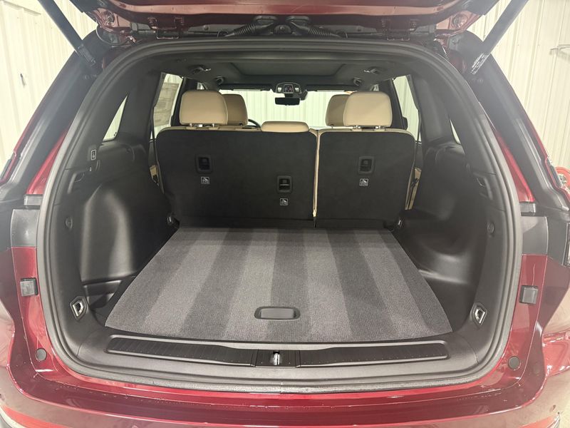 New 2025 Jeep Grand Cherokee Limited 4x4Image 7