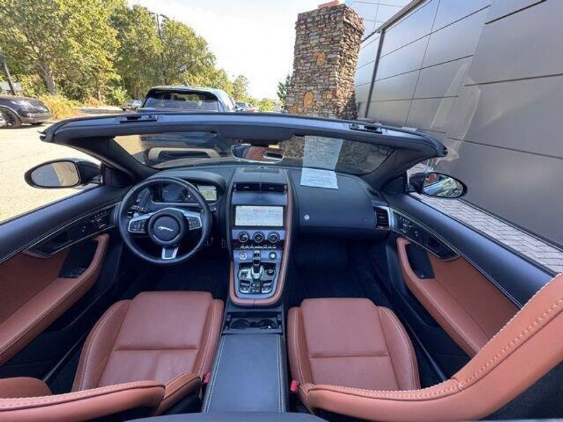 Used 2023 Jaguar F-TYPE P450