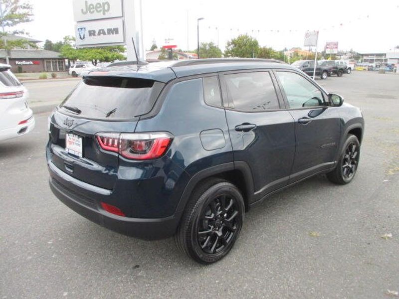 New 2026 Jeep Compass Latitude Altitude 4x4Image 7