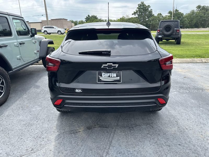 2024 Chevrolet Trax 1RSImage 6