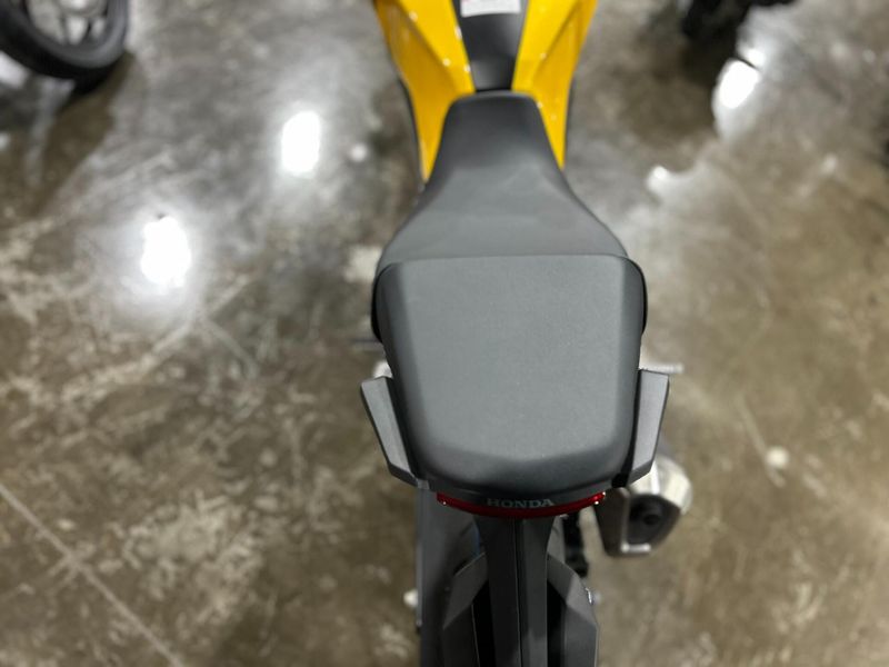 New 2025 Honda CB300R ABS Image 27