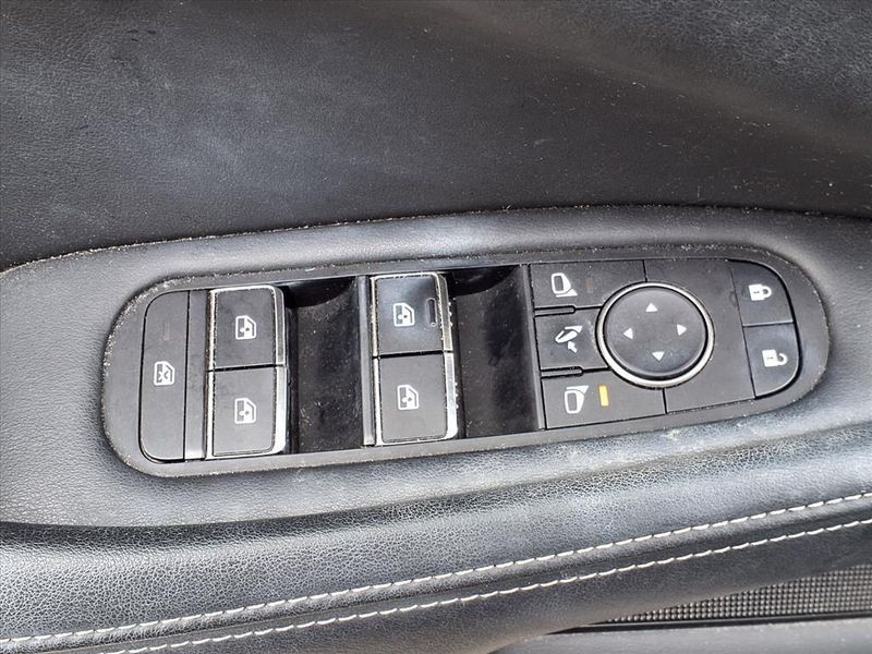 Used 2022 INFINITI QX60 LuxeImage 17