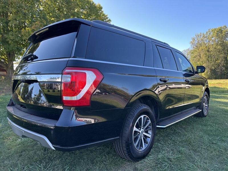 2020 Ford Expedition MAX XLT photo 3
