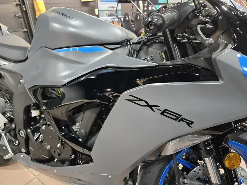 NEW 2026 KAWASAKI NINJA ZX6R Image 6